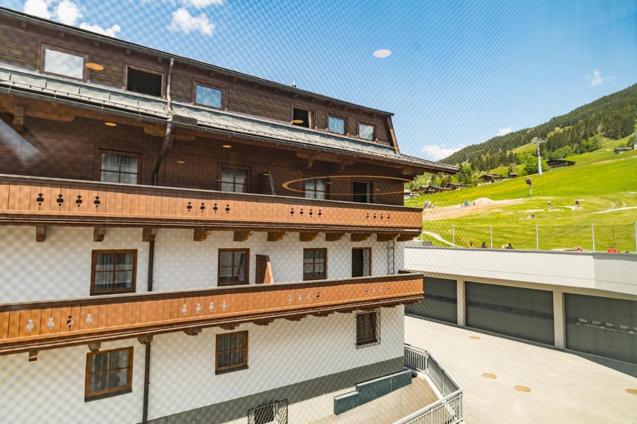 Appartements Bernhofer Заалбах-Хинтерглем Екстериор снимка